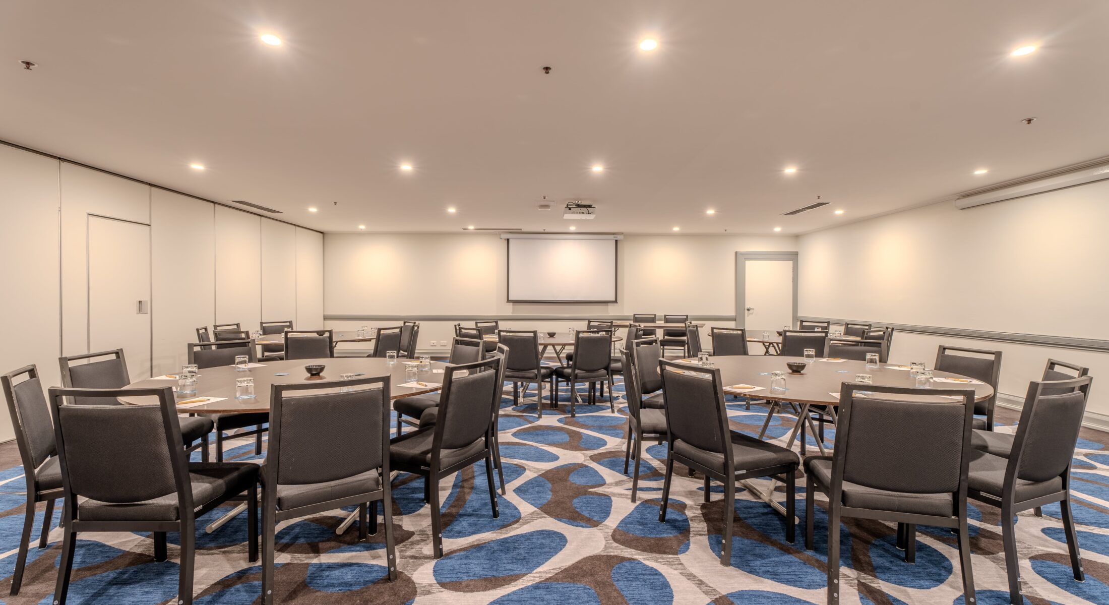 Bluewater 2 Meeting Room