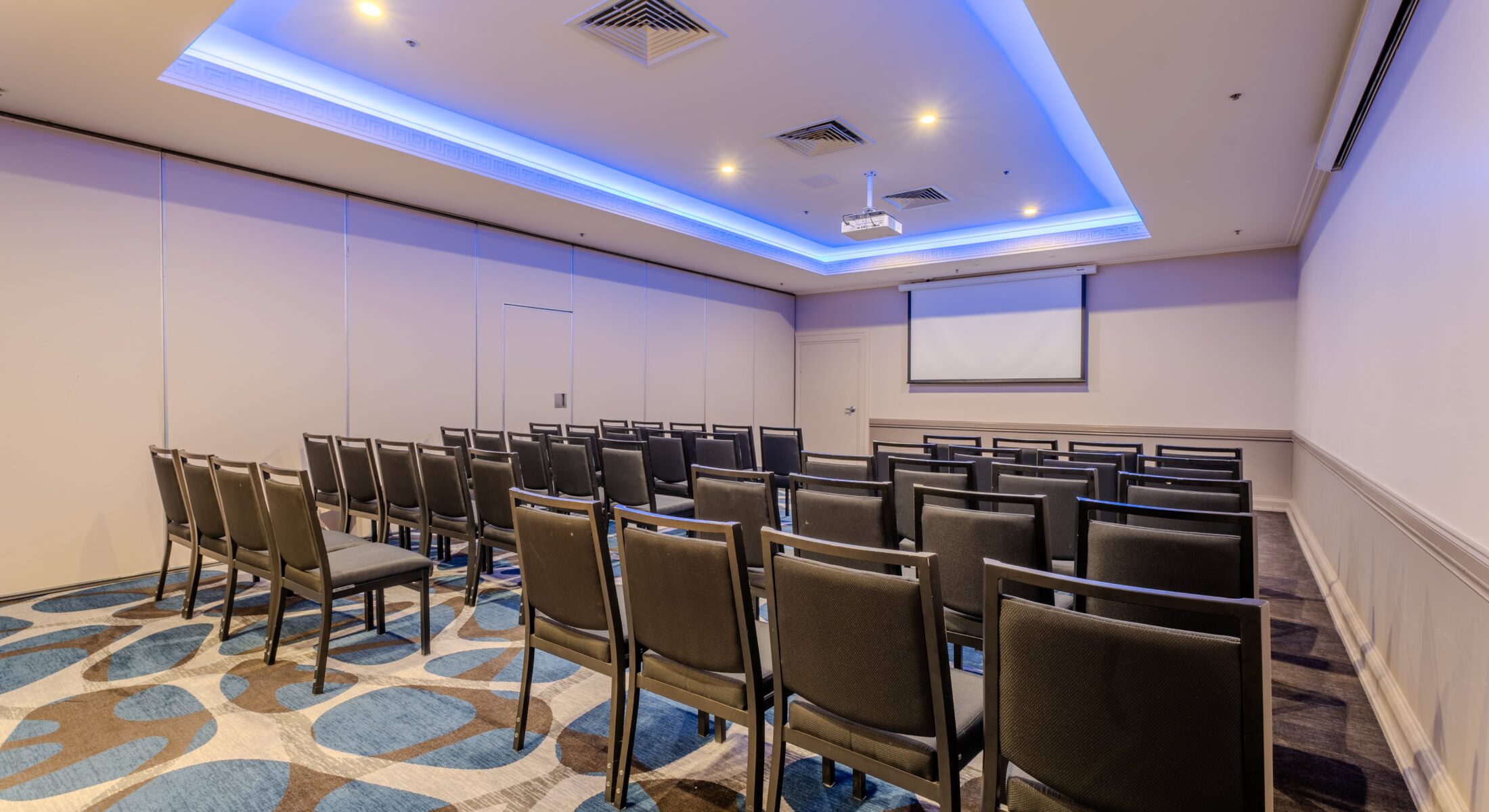 Tully 3 Meeting Room